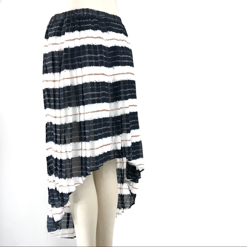 Harve Benard Asymmetric Skirt Size M - Picture 2 of 8